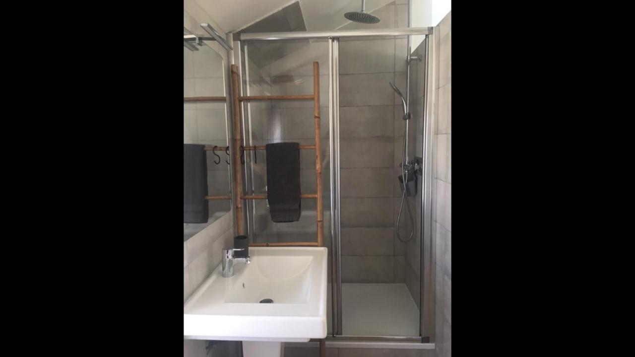 La Tour Bayeux Apartment Екстериор снимка